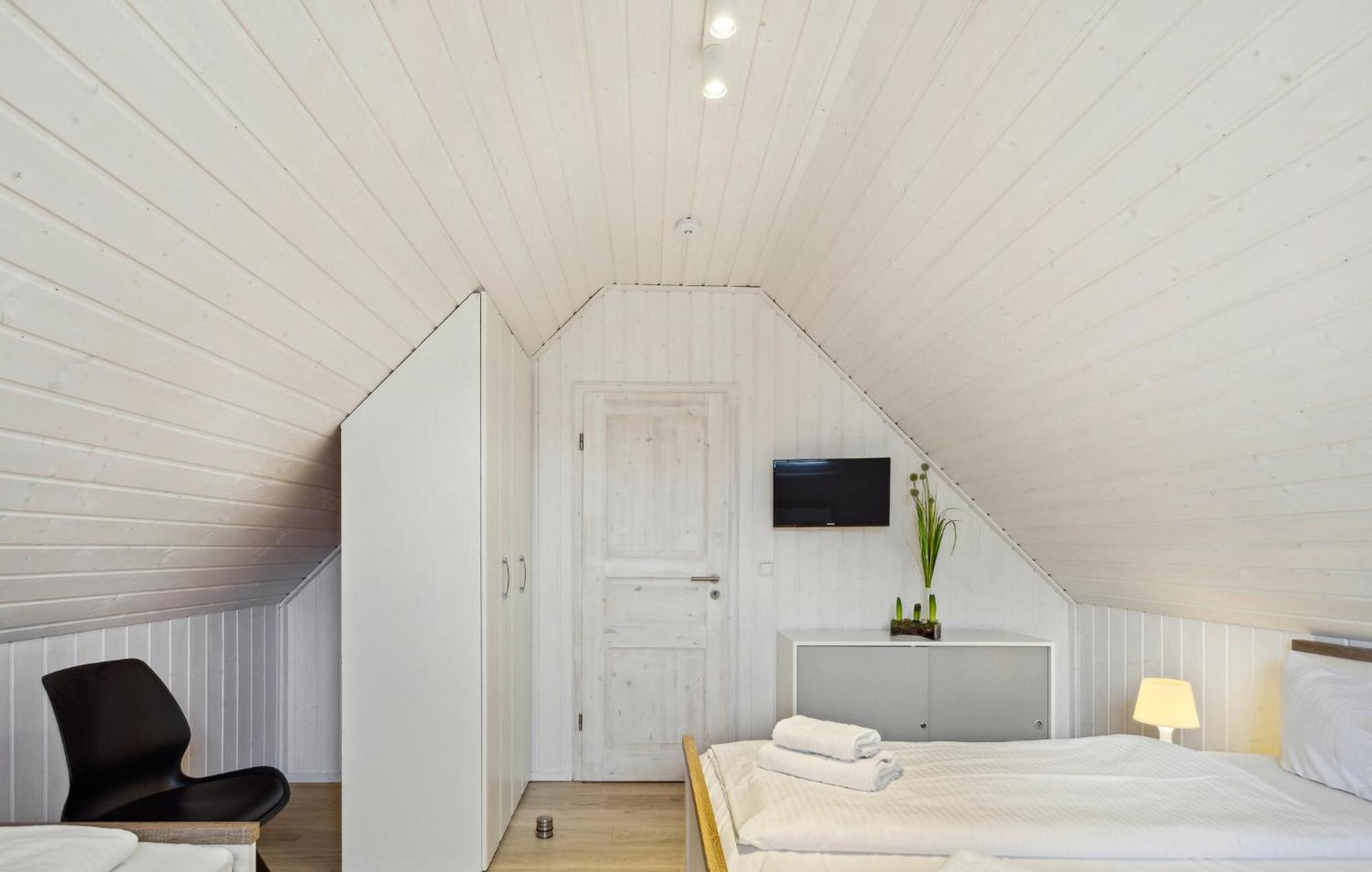 Beautiful Home In Zerpenschleuse With Wifi Exterior photo